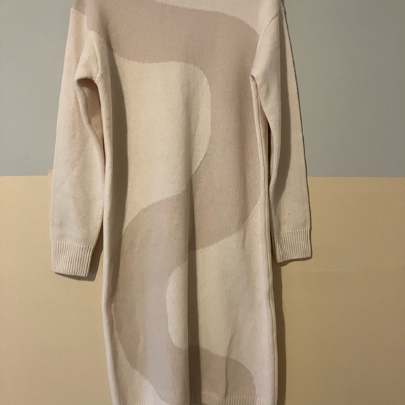 Marimekko Beige and Cream Long Sleeve Dress - Picture 5 of 7